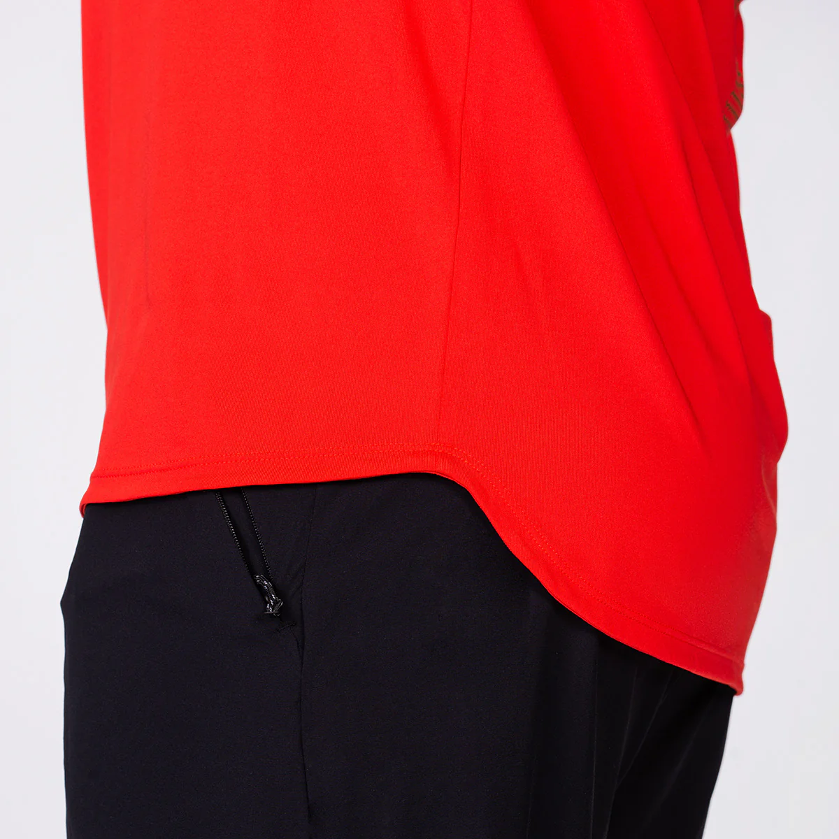 Essential Gym Tank Tops for Men - Image 14