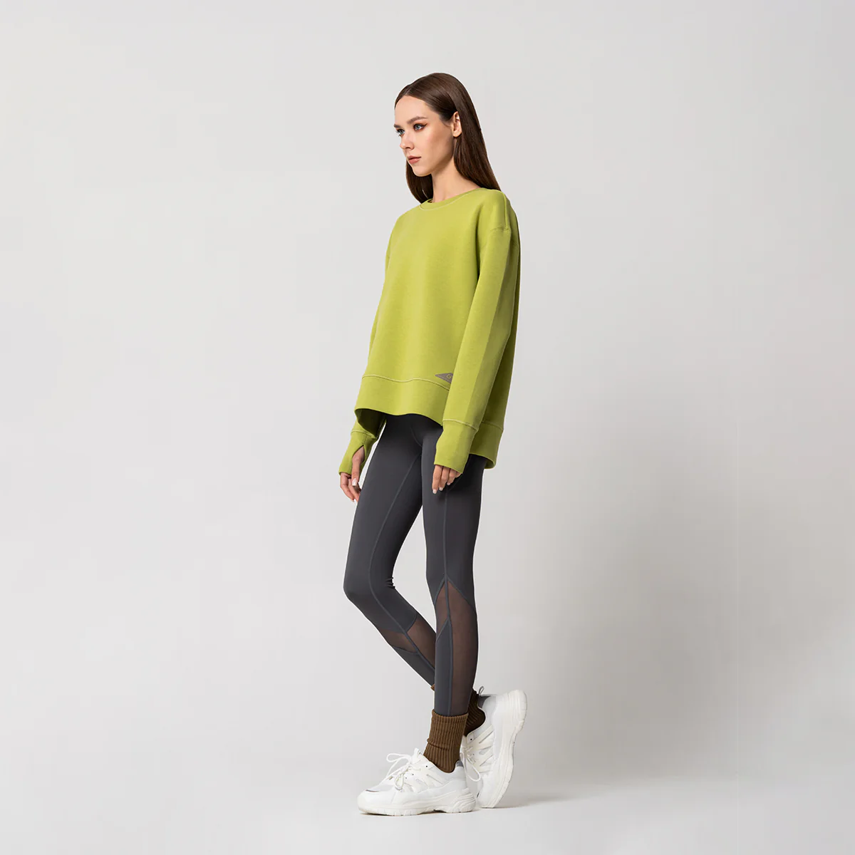 Elongated Everyday Wears Sweatshirt for Women - Image 16