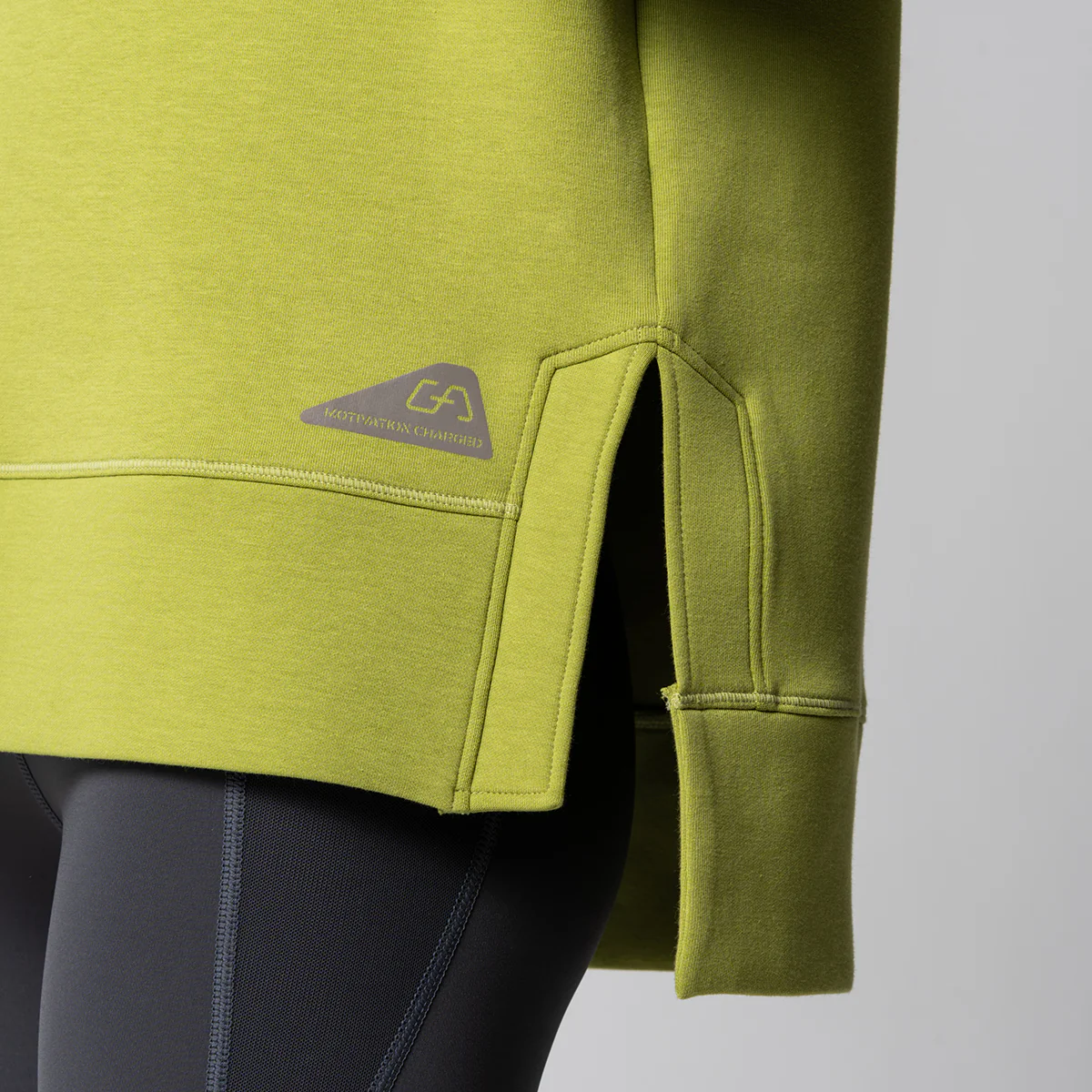 Elongated Everyday Wears Sweatshirt for Women - Image 19