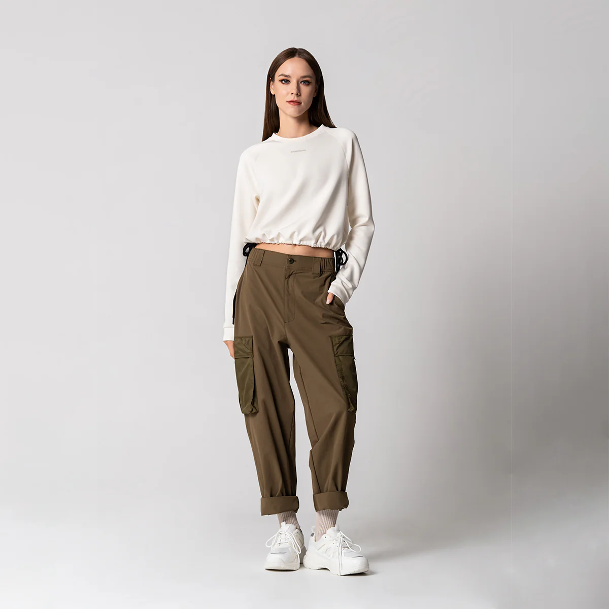 Cropped Everyday Wears Sweatshirt for Women - Image 2