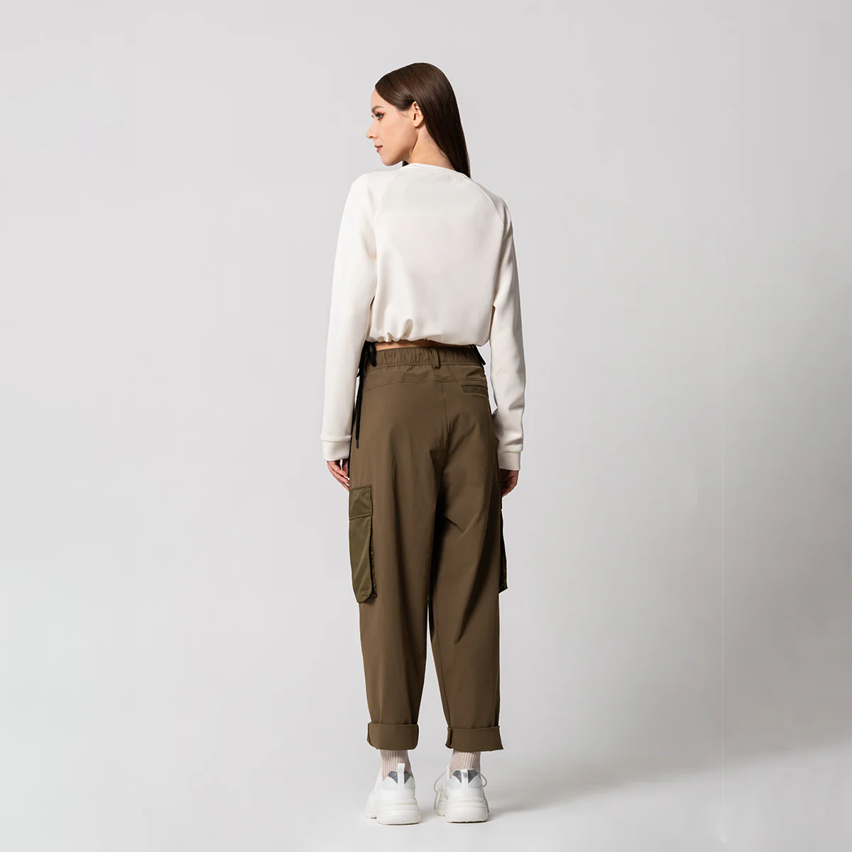 Cropped Everyday Wears Sweatshirt for Women - Image 4