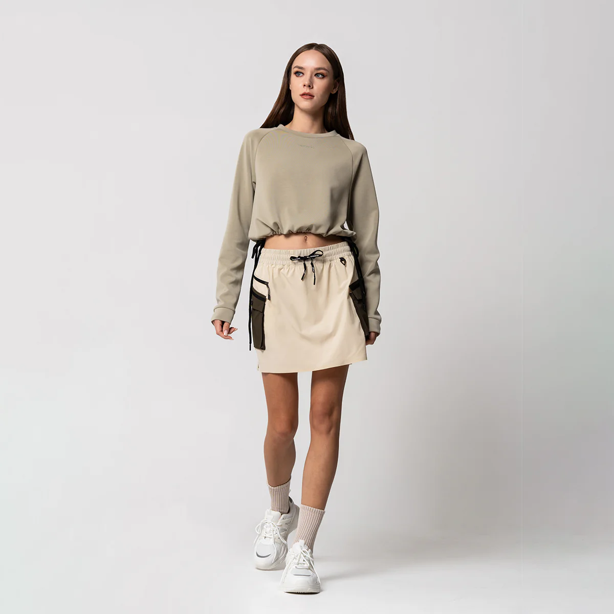 Cropped Everyday Wears Sweatshirt for Women - Image 8