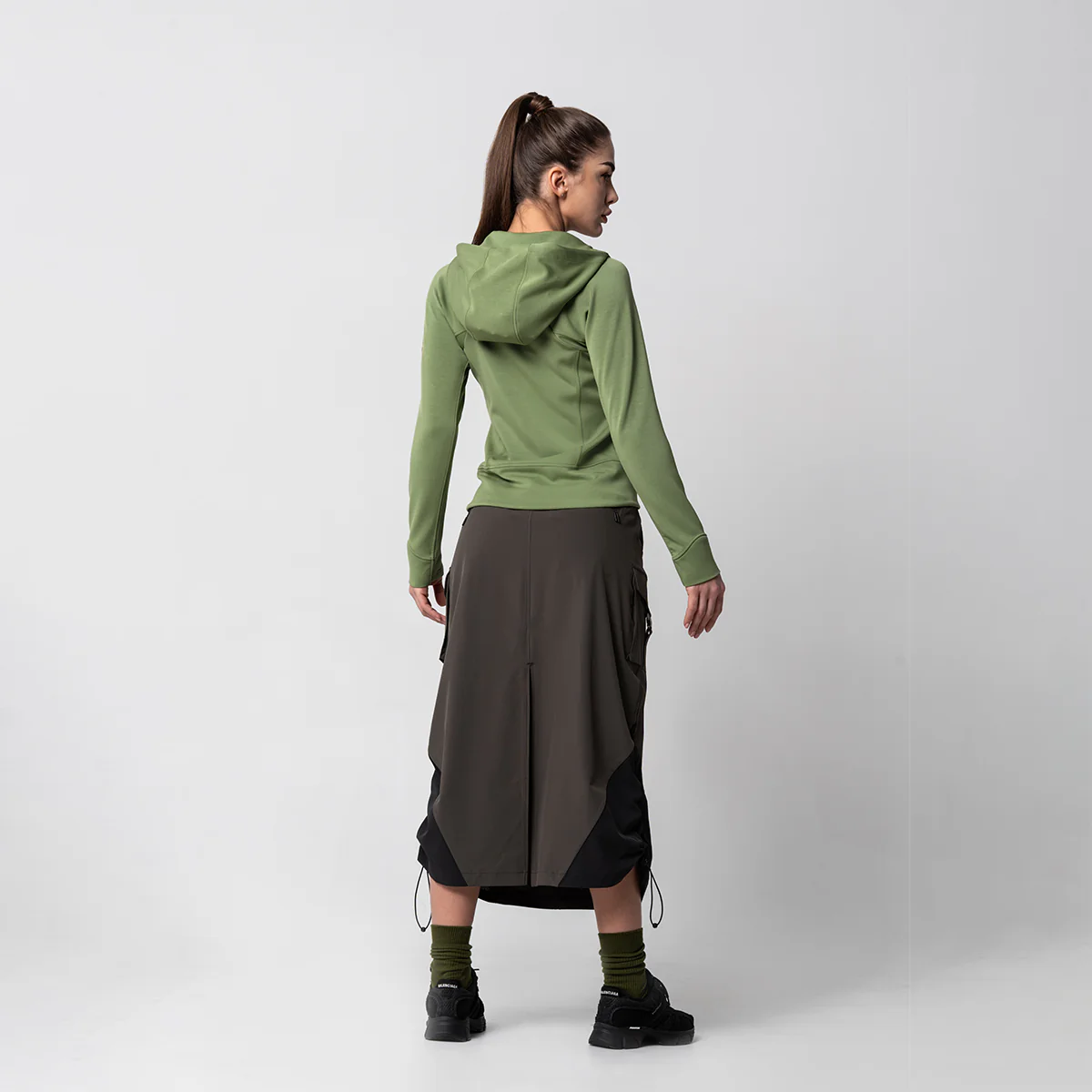 Athleisure Fancy Logo Jacket for Women - Image 4