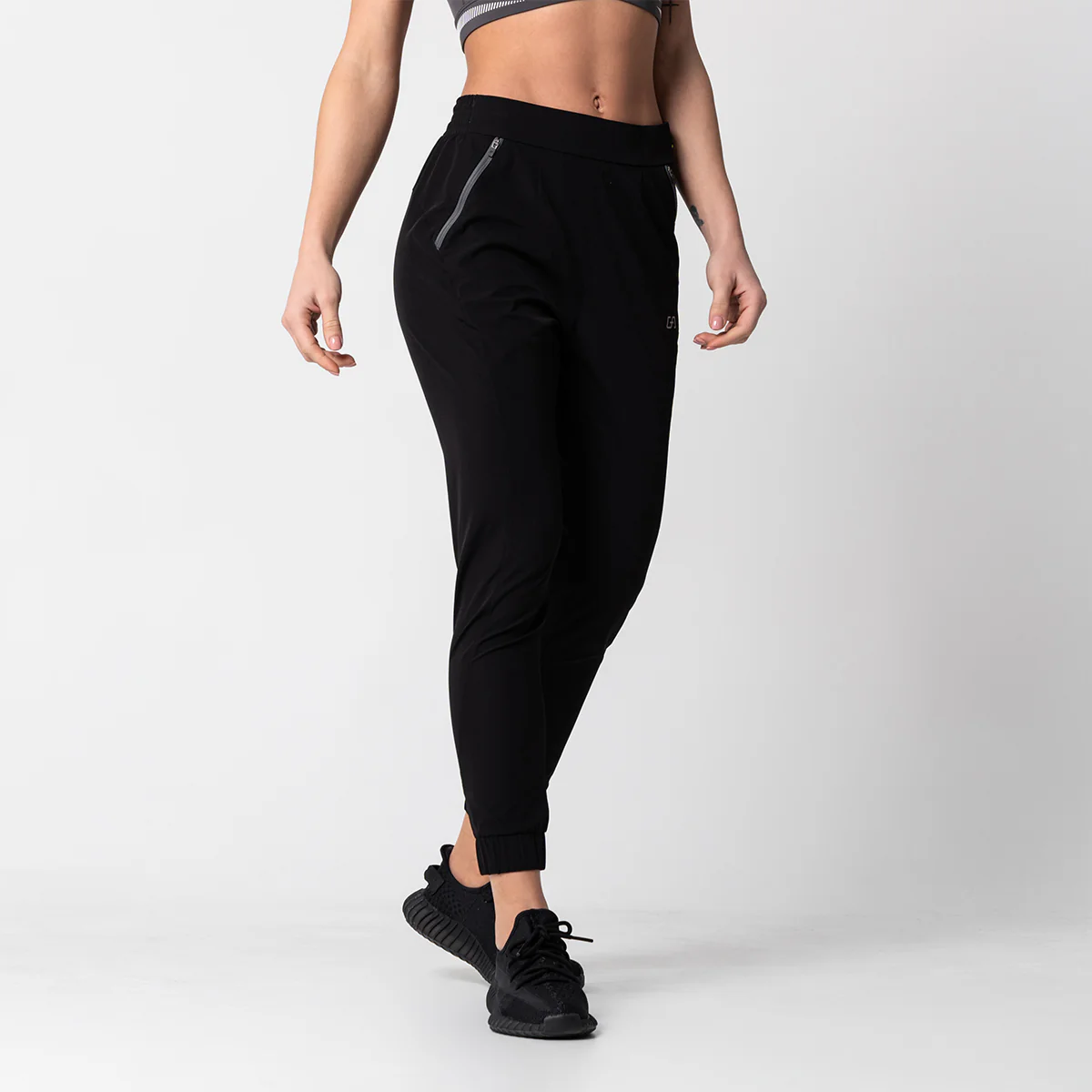 Functional Ergonomics Jogger pants for Women - Image 15