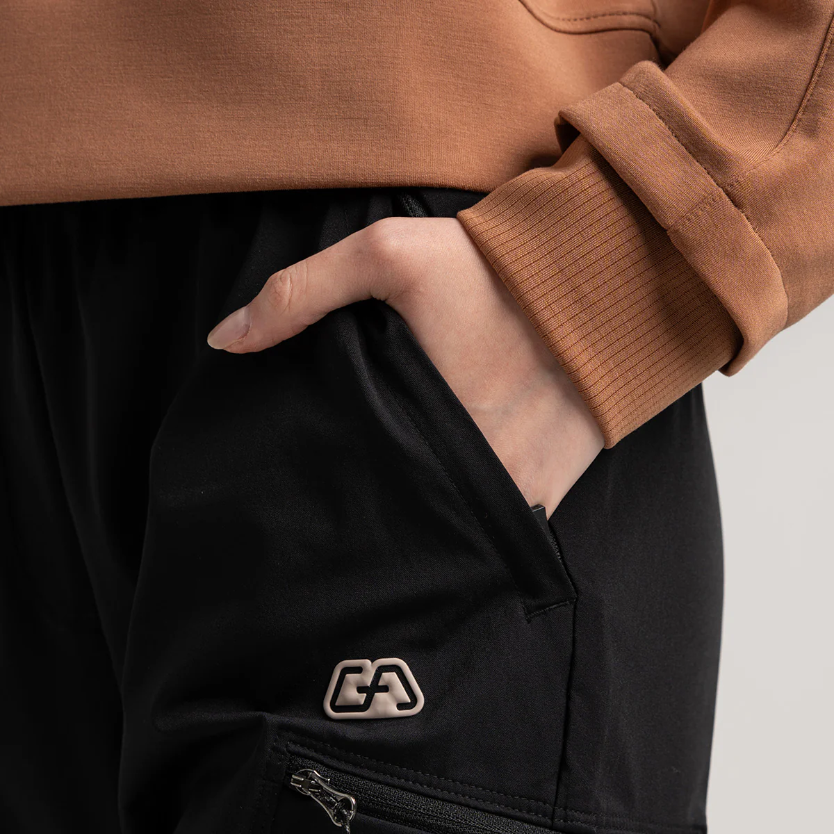 Functional Trendy Cargo Pants for Women - Image 15