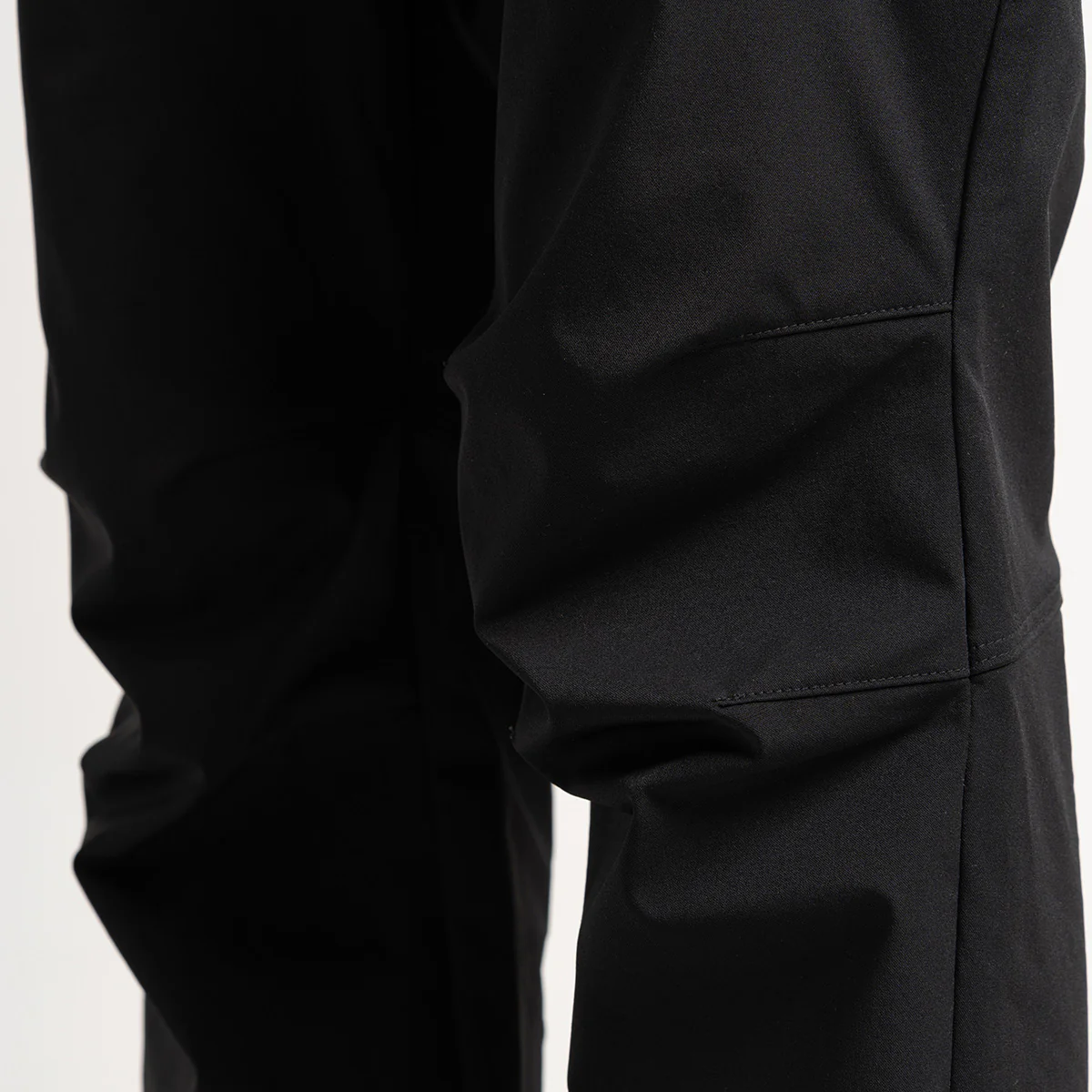 Functional Trendy Cargo Pants for Women - Image 18
