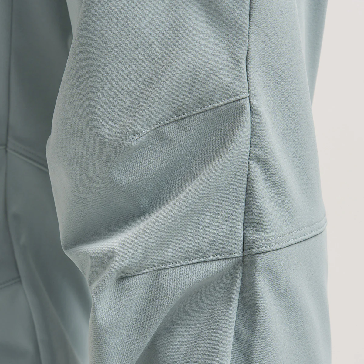 Functional Trendy Cargo Pants for Women - Image 26