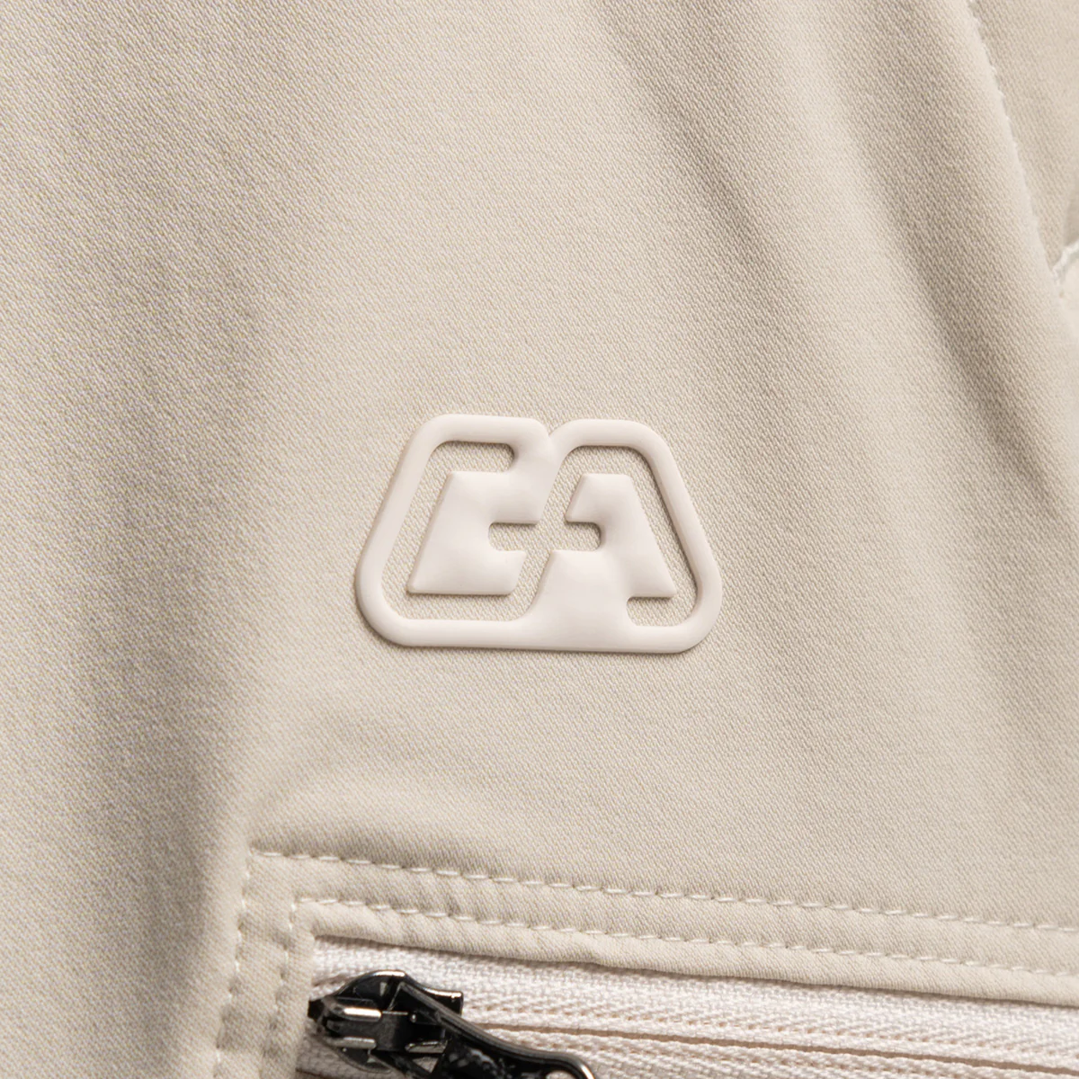 Functional Trendy Cargo Pants for Women - Image 3