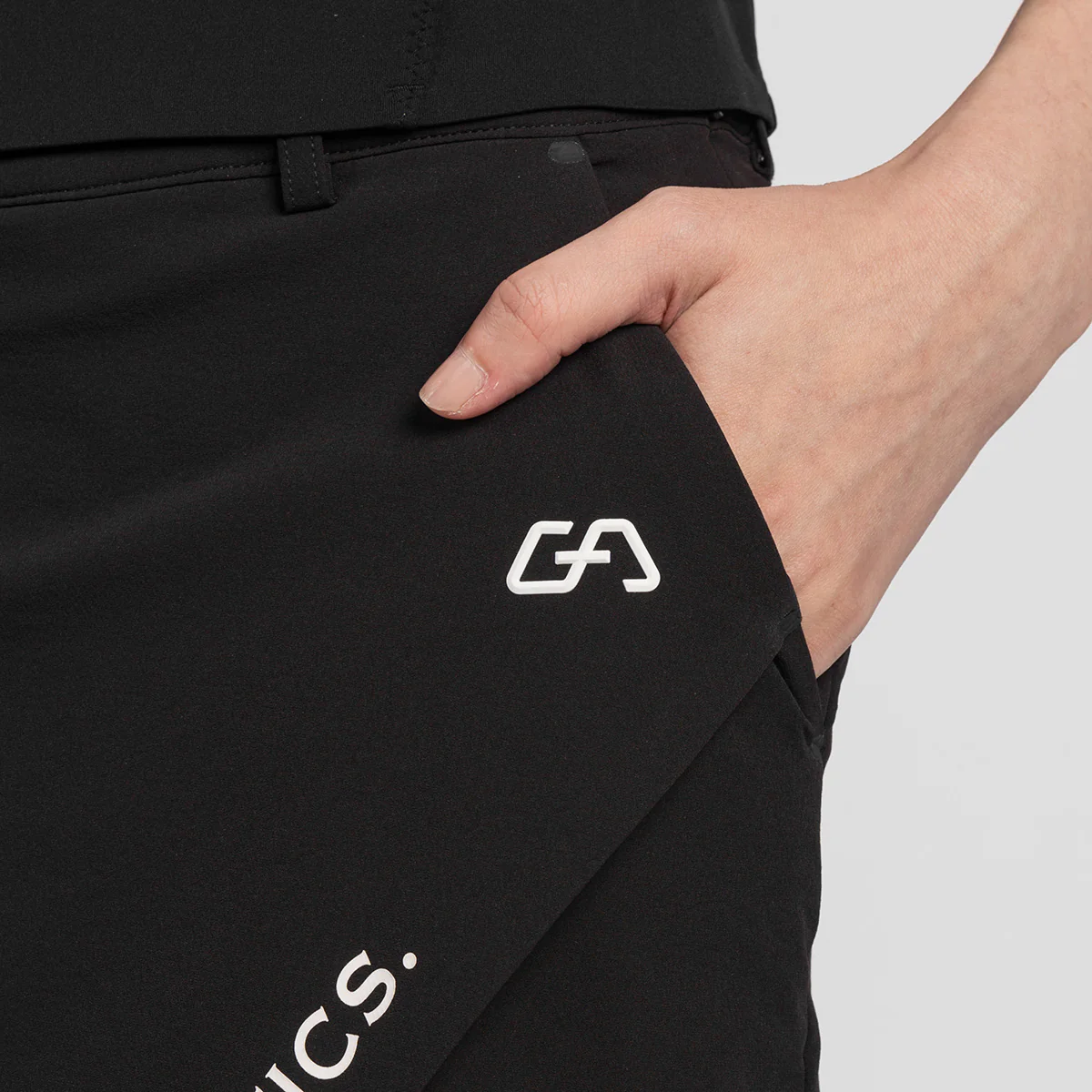 Trendy Performance Golf Skirt for Women - Image 14